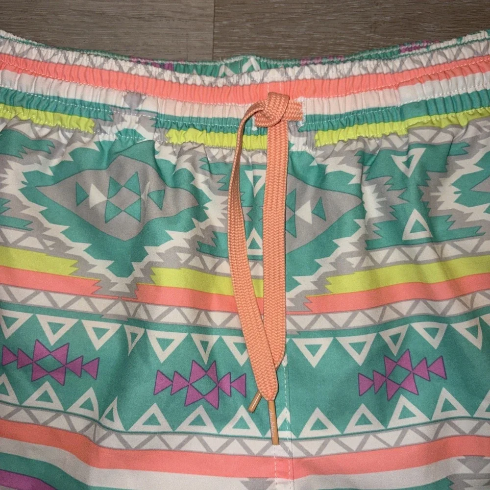chubbies swim trunks